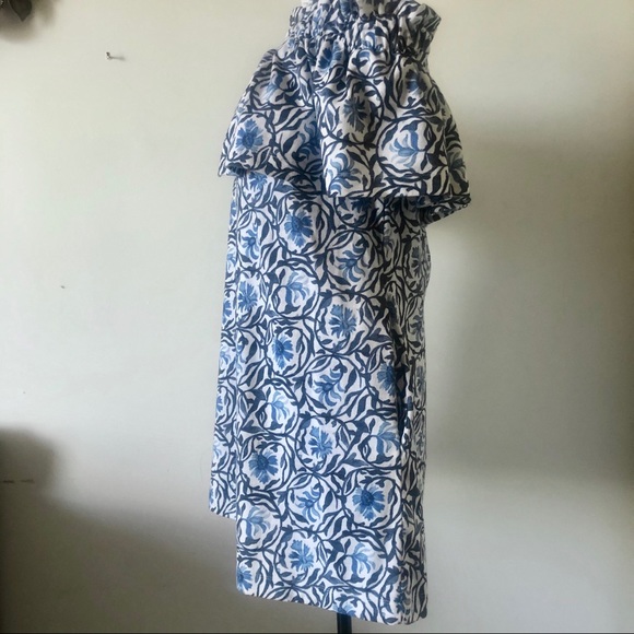 2/$40⚡️H&M Off-the-shoulder Floral Dress - Picture 4 of 7